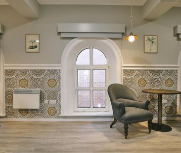 Studio to rent - Photo 1