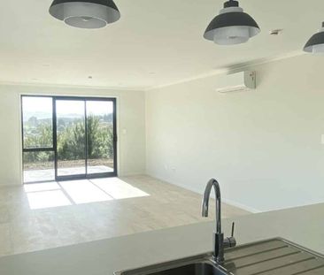 New build in Kotata Heights - Photo 4