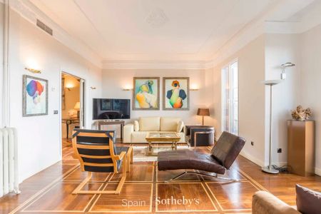 Apartamento de alquiler en Espalter, Jerónimos - Photo 4