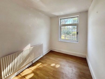 1 bedroom semi-detached house to rent - Photo 3