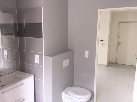 Location Appartement 2 pièces 34m² - Photo 5