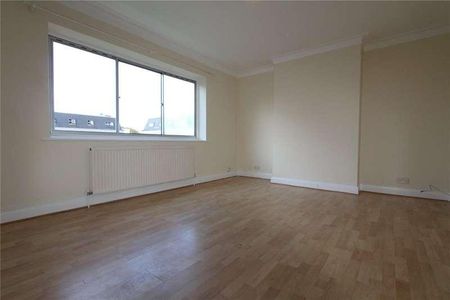 Orchard Court, Edgware, HA8 - Photo 3