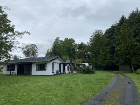 5 Bedrooms - Karapiro - Photo 3