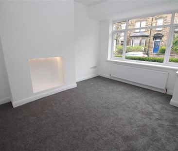 3 bedroom House To Let - Photo 6