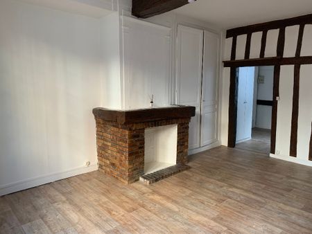 Location Appartement 1 pièce 32m² - Photo 2