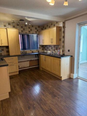 Somercotes Road, Great, B42 - Photo 5