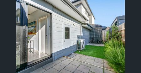 Stunning, Striking and Impressive Townhouse in Enviable Location! - Photo 5