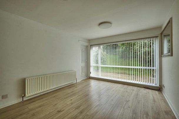 Apt3 Quarry Court, Helen's Bay, BANGOR, BT19 1TY - Photo 1