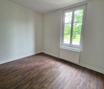 T2 DE 35 m² PROCHE BORDS DE VIENNE REFAIT A NEUF - Photo 4