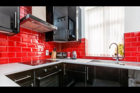 3 Bed Flat, Royal College St, NW1 - Photo 3
