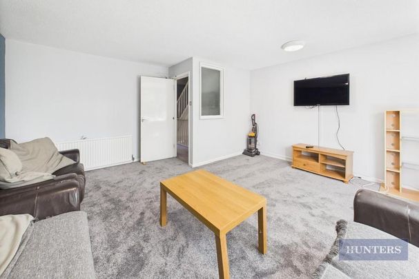 5 bedroom townhouse to rent - Photo 1