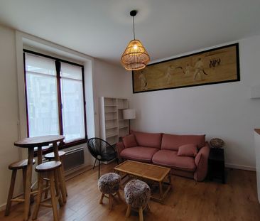 Location Appartement 2 pièces 34m² ST JEAN DE LUZ 64500 - Photo 3