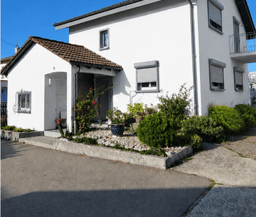 Freistehendes 4.5-Zimmer-Einfamilienhaus mit grossem Garten und Gar... - Photo 3
