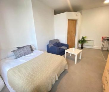 1 bedroom flat to rent - Photo 3