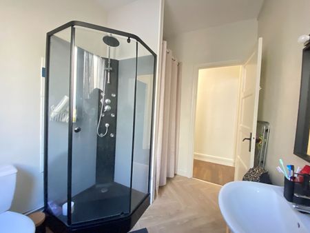 Location Appartement 2 pièces 47m² ROUEN 76000 - Photo 3