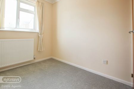 2 bed bungalow - Photo 4