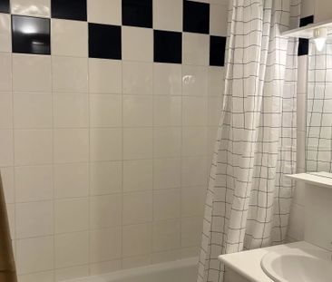 Location Appartement 2 pièces 41 m2 à Saint-Jean-d'Illac - Photo 3