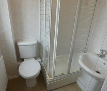 3 bedroom detached house to rent - Photo 5