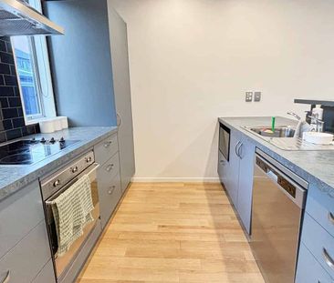 Colombo Street Elegance - Photo 1