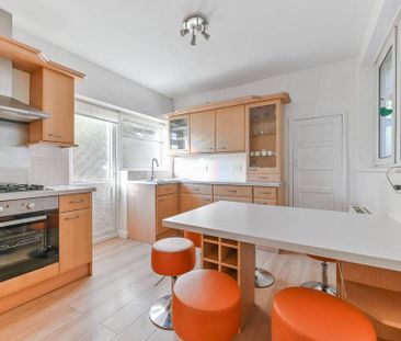 2 bedroom maisonette to rent - Photo 2