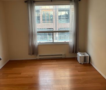 For Lease - 620 Dundas Street Unit# 3, Toronto, Ontario - Photo 1
