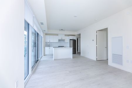 For Lease - 8960 Jane Street Unit# 2310, Vaughan, Ontario - Photo 3