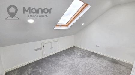 4 bedroom terraced house to rent - Photo 4