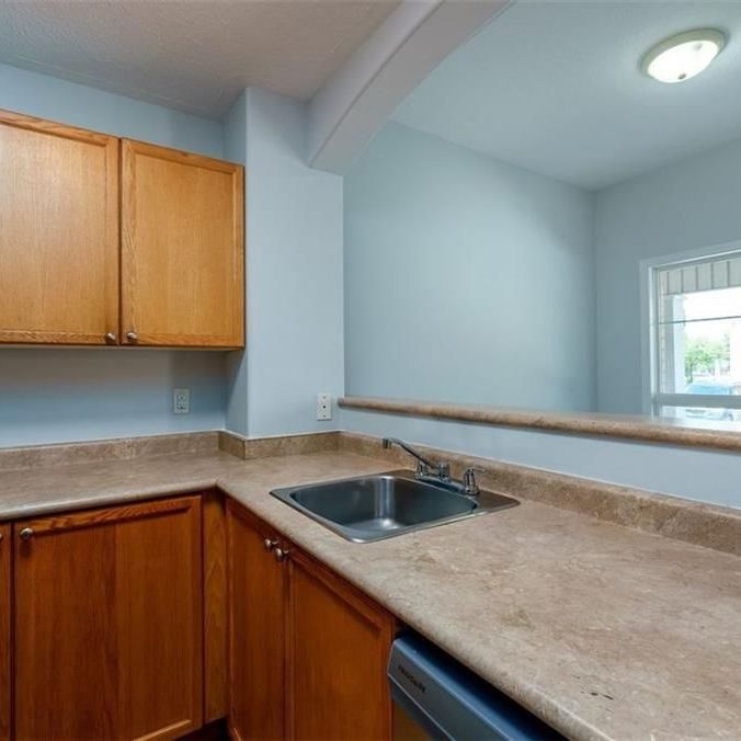 For Lease - 246 SPILLSBURY Drive Unit# 801, Peterborough, Ontario - Photo 1