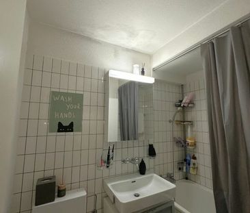 1 Zimmer, 2. Stock - Photo 5