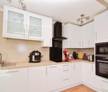 3 bedroom terraced house to rent - Photo 6