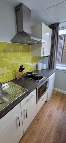 Hounds Gate - Photo 4