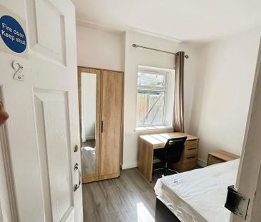 Studio to rent - Photo 5