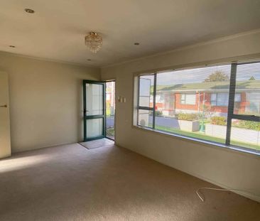 Two Bedroom Unit Central Location - Photo 1