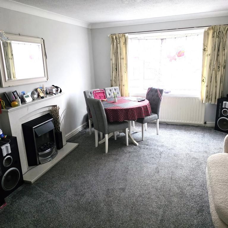 2 bedroom bungalow to rent - Photo 1