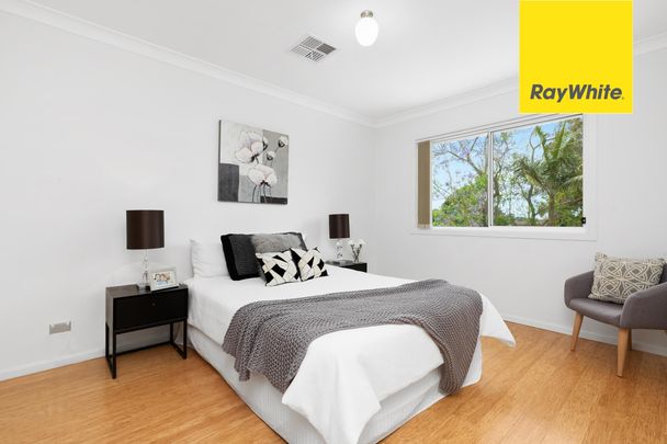 A Spacious, Charming Home In A Convenient Location - Photo 1