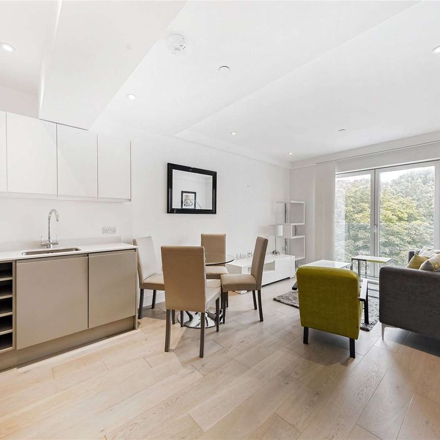 A luxury one bedroom, one bathroom apartment - Photo 1