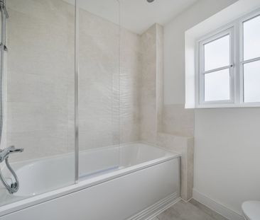 Kingfisher Drive - Photo 4