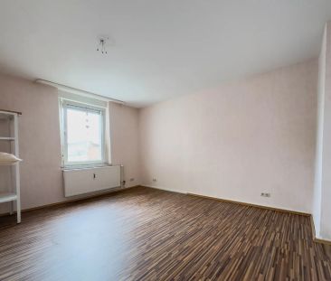 Großzügige 3-Zimmerwohnung mit Garage - Photo 1