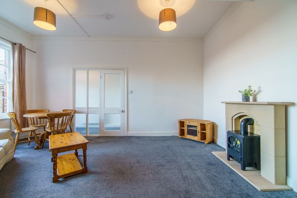 1A Rawcliffe Lane - Photo 1