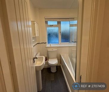 2 bedroom maisonette to rent - Photo 1