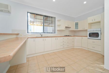 PEACEFUL HOME IN HENRY STREET - Photo 3