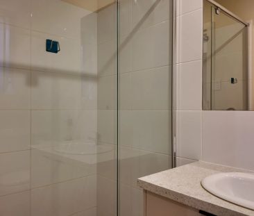 Modern 3-Bedroom Home in a Quiet, Convenient Location - Photo 1