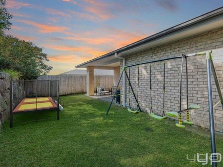 Amazing family home or unbeatable investment the choice is yours! - Photo 2