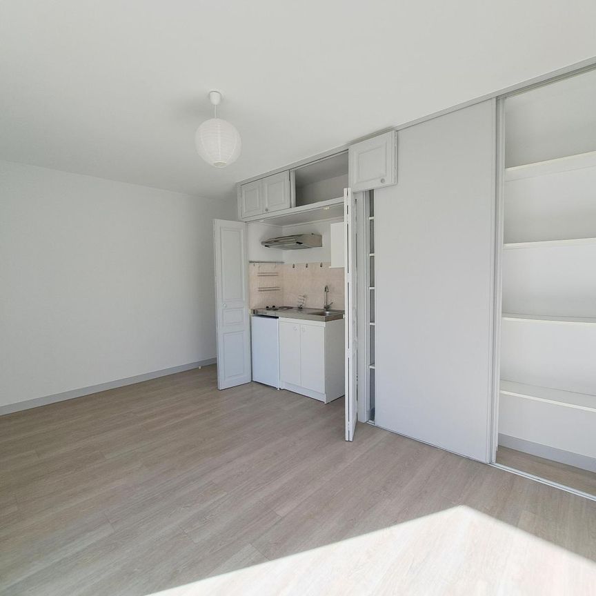 Location Appartement 2 pièces 31m² TOURS 37000 - Photo 1