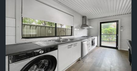 Fully Furnished Cottage - Photo 2