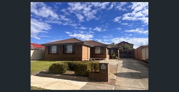 Spacious Home & Great Outdoor Area - Photo 1
