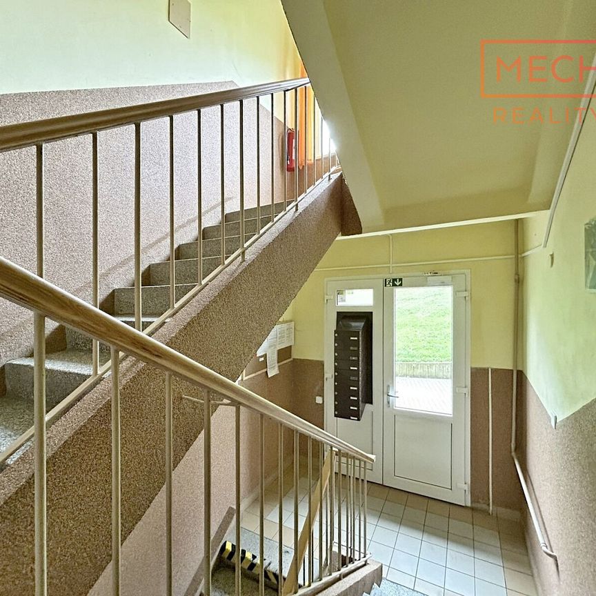 Pronájem bytu 2+1 50 m² - Photo 1