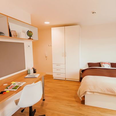 One Bedroom flat - Photo 1