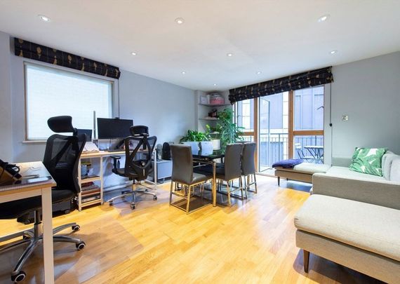 Aldersgate Street - Photo 1