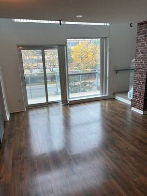 For Lease - 215 Queen Street Unit# 221, Brampton, Ontario - Photo 1